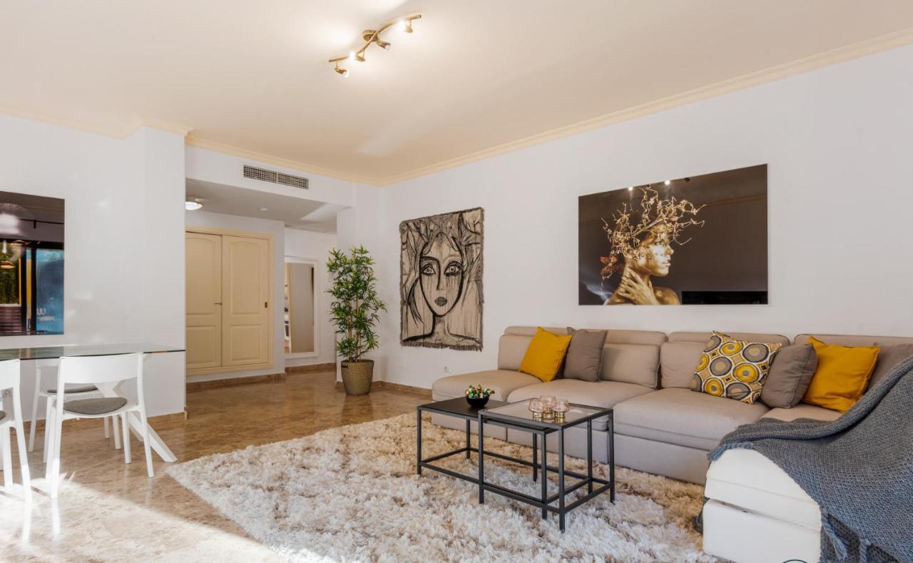 Adb4 -city Center San Pedro By Roomservices